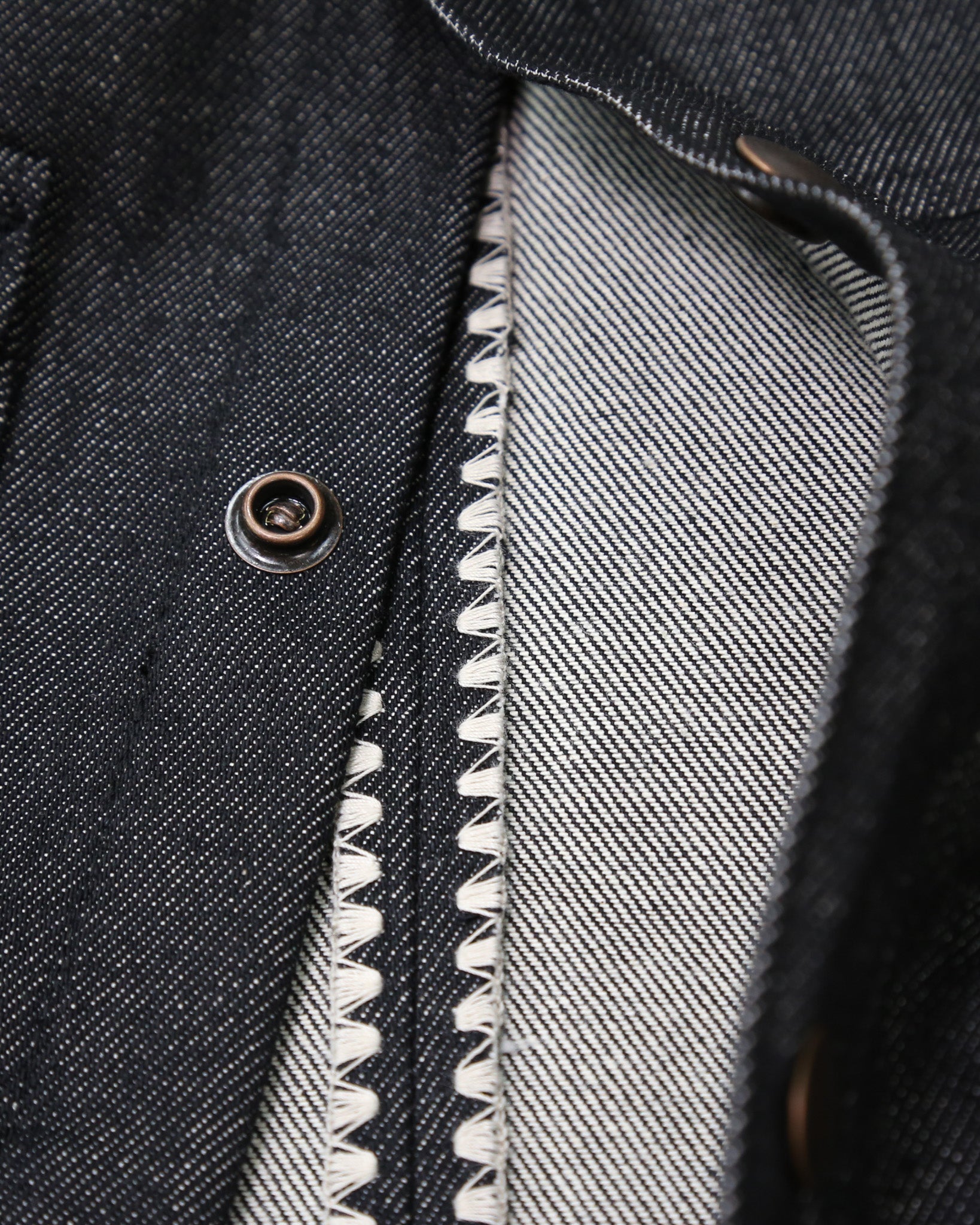 Interceptor Cone Mills Black
