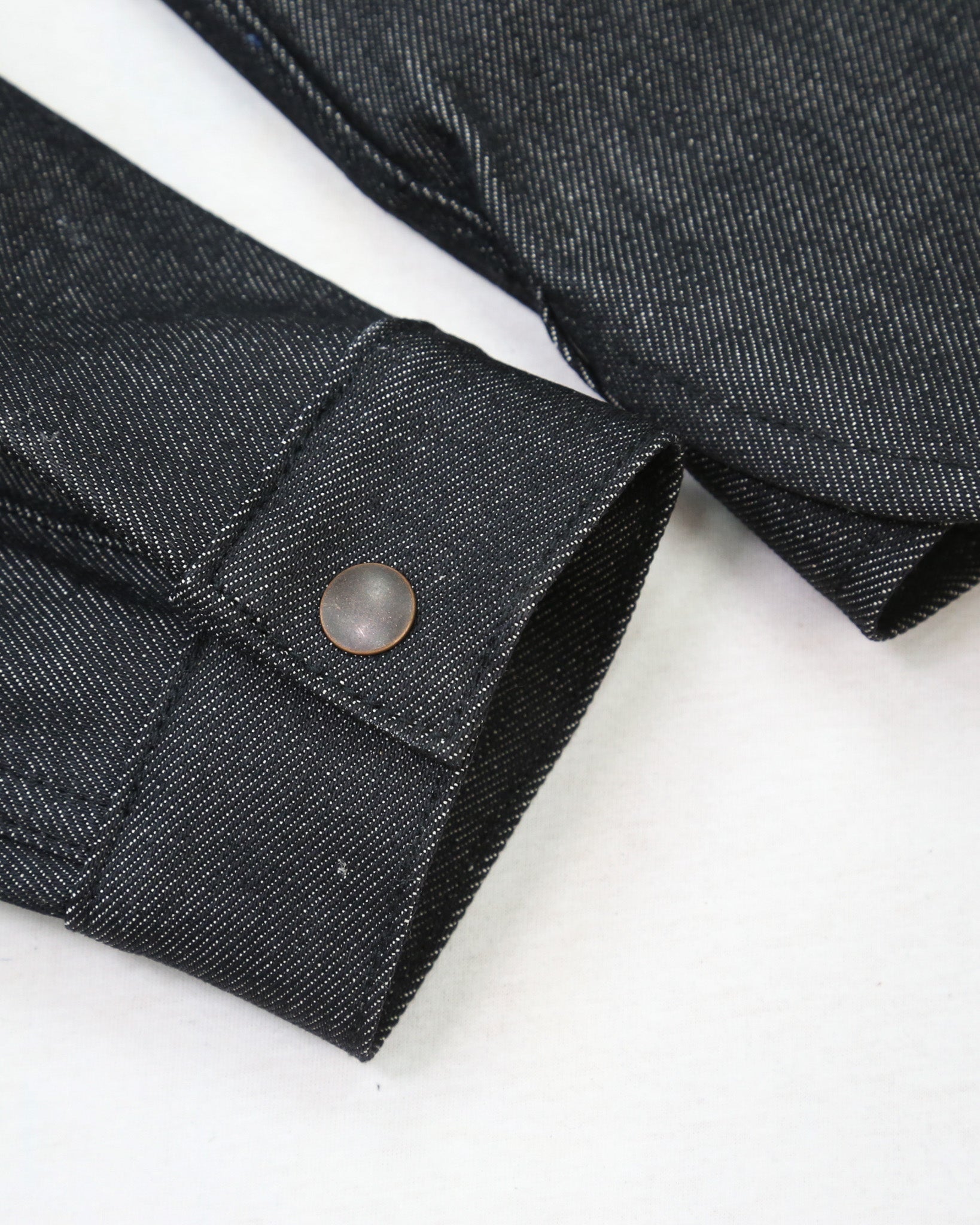 Interceptor Cone Mills Black