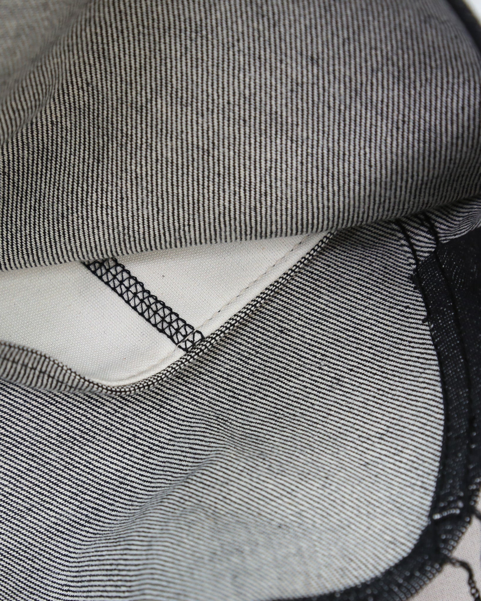 Interceptor Cone Mills Black