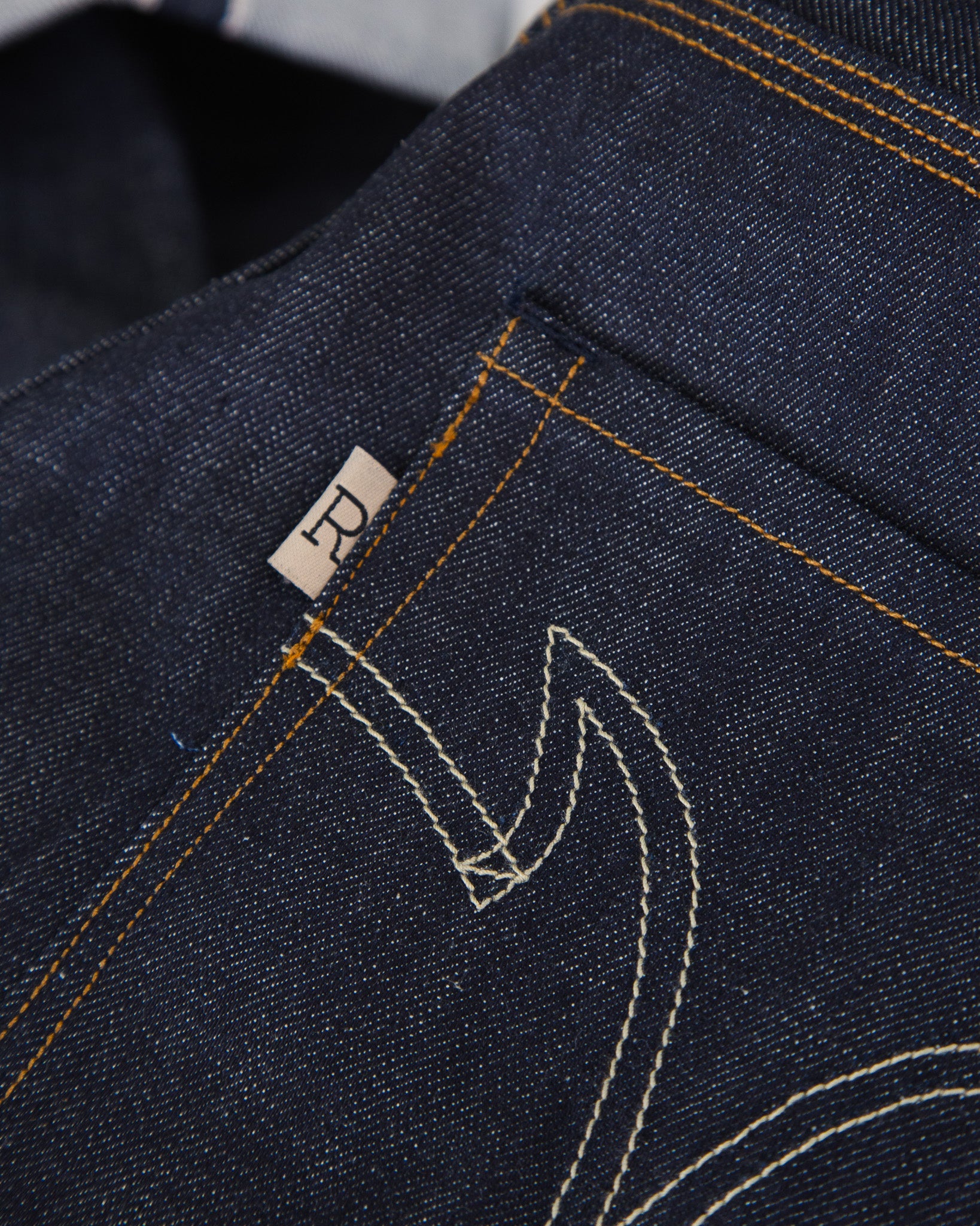 R Tab Back Pocket Detail of Railcar Black Lot 001