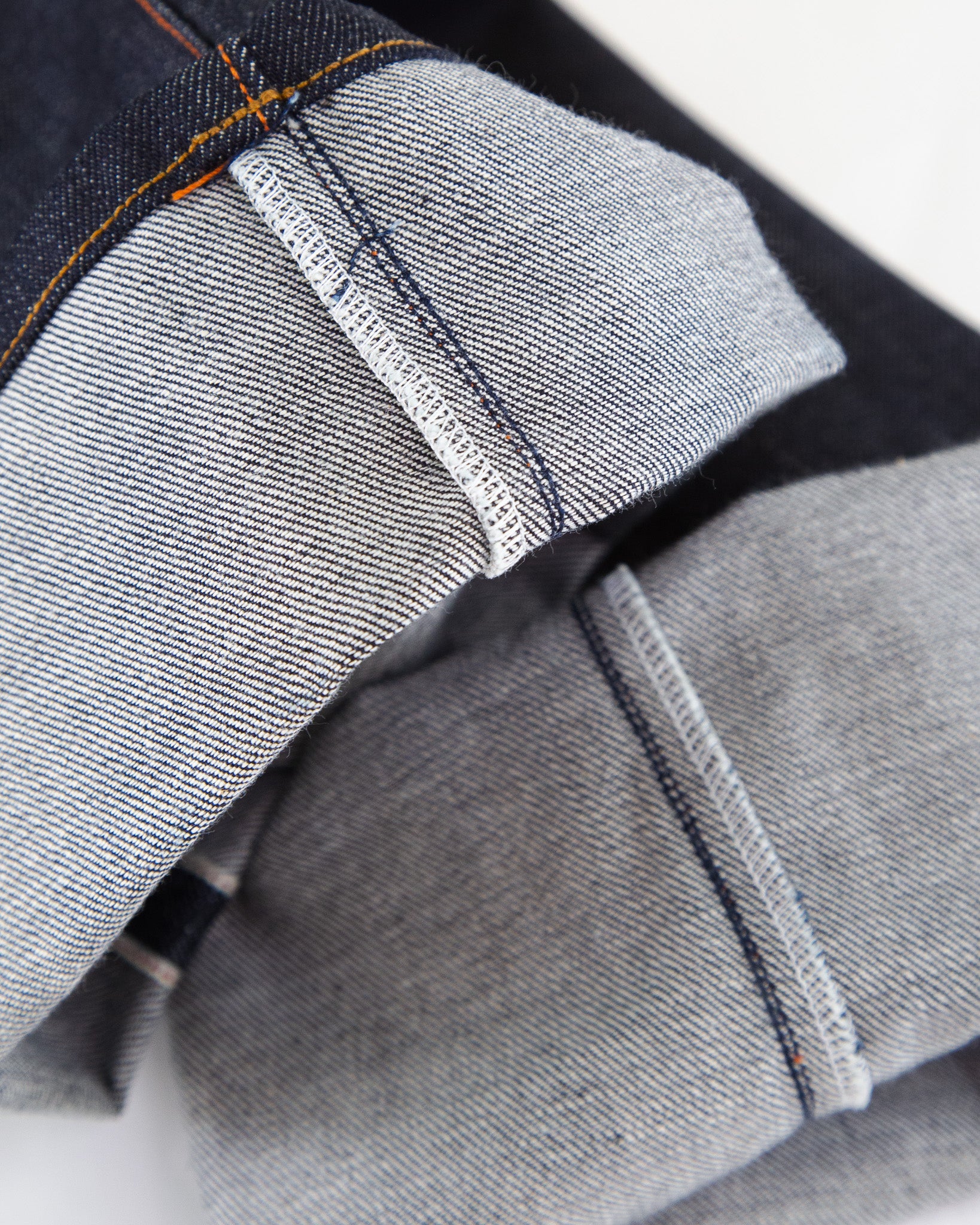 Interior Cuff Detail of Railcar Black Lot 001