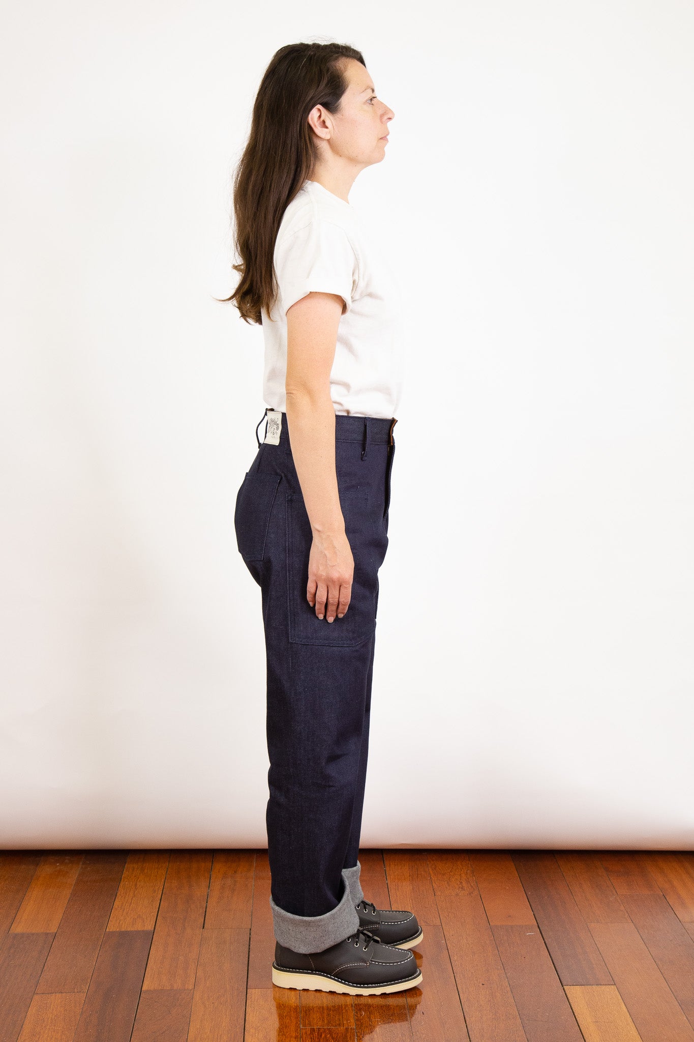 Model Photo of Side of Mariner Unisex Women's Jeans