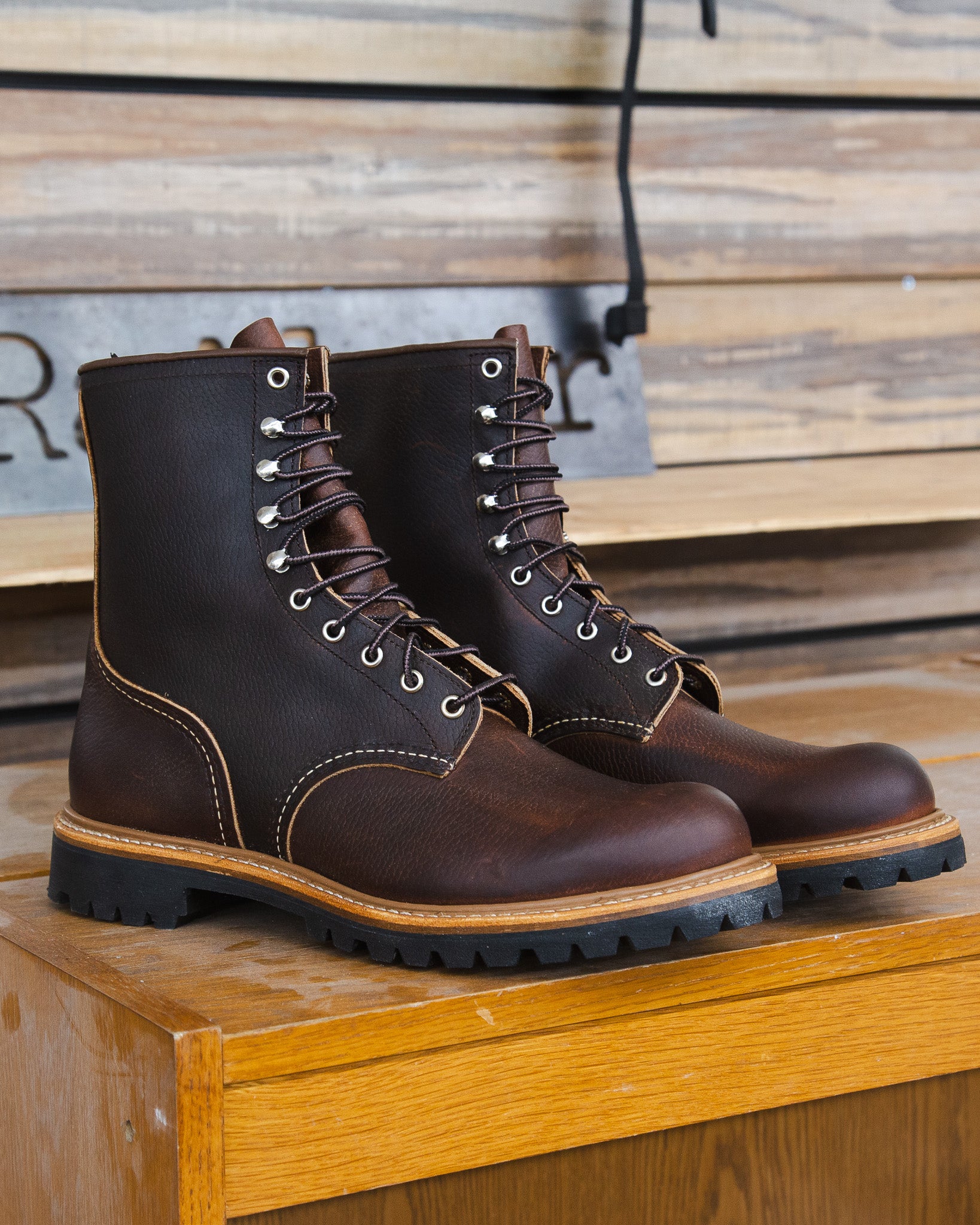 Red Wing Men's Logger (4585)