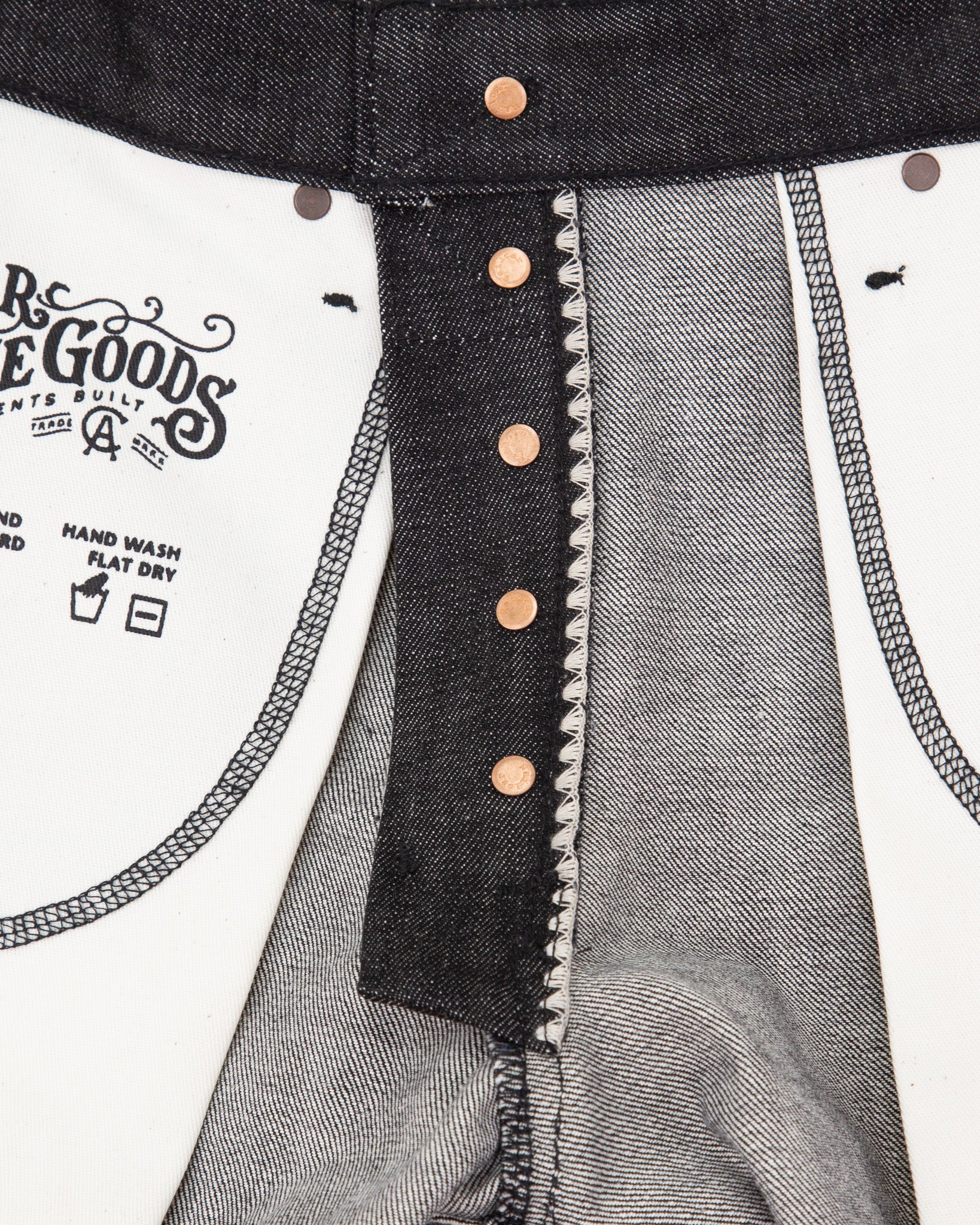 Black Warp White Weft Selvedge