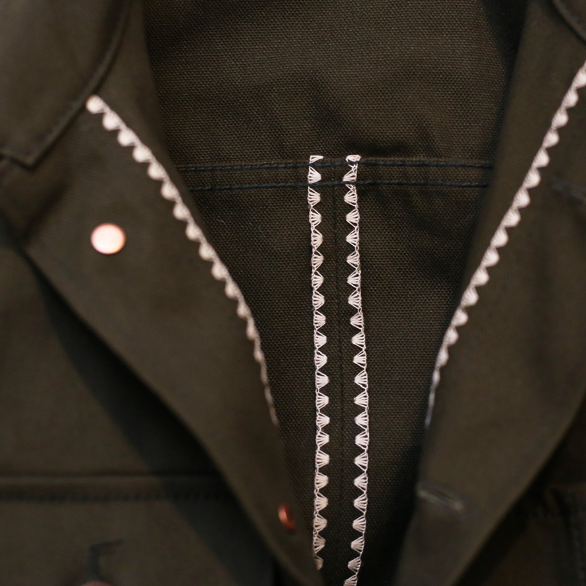 Interior of Chore Coat 12oz Seaweed showing shelling detail